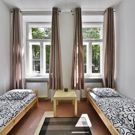 Laisves Avenue Hostel Kaunas Exterior foto
